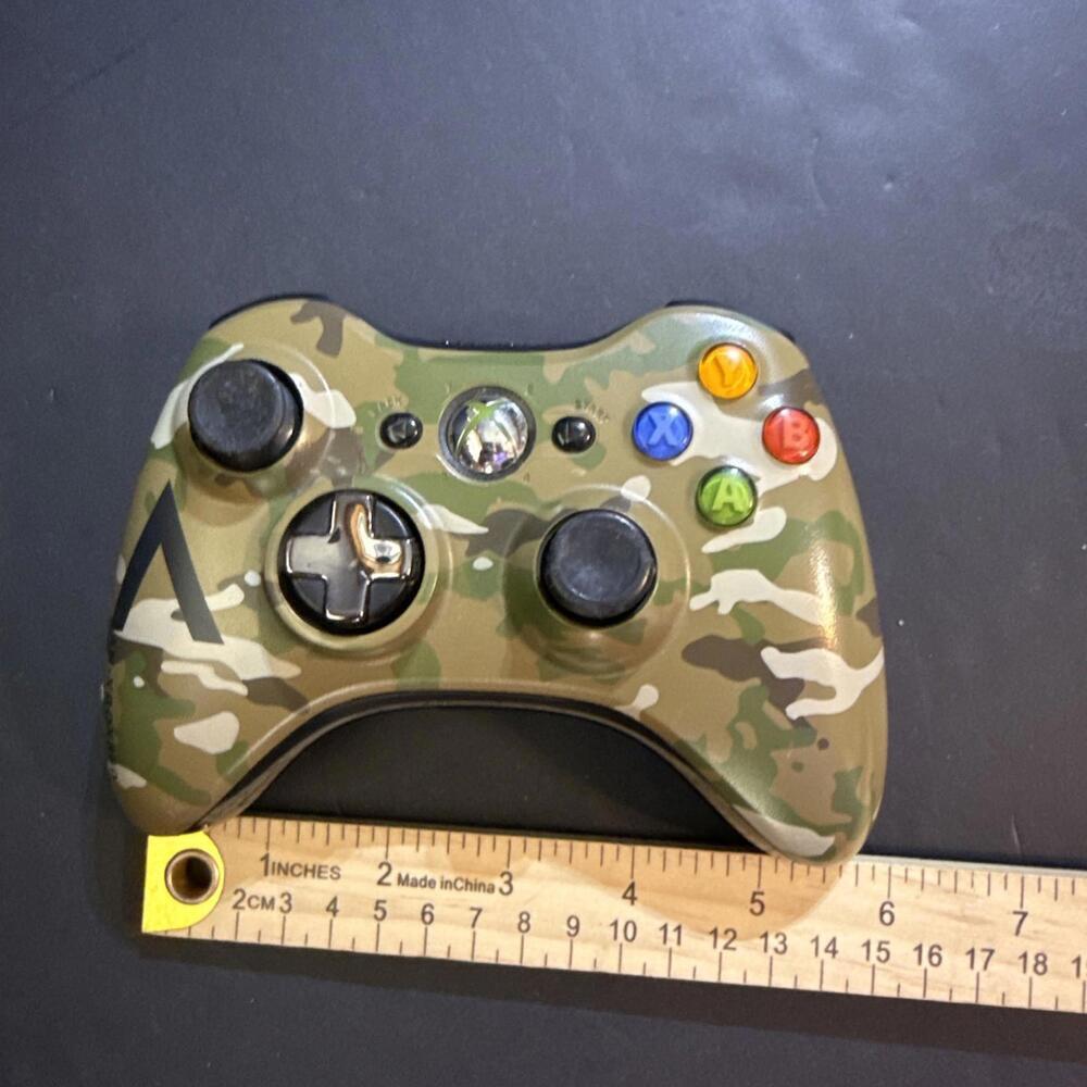 Microsoft Xbox 360 Wireless Gaming Controller Limited Edition Halo 4 Camo OEM - Picture 9 of 15